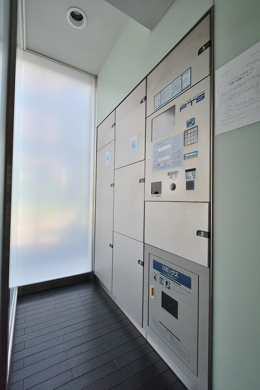 ウィルローズ東京ラルーナの宅配ボックス